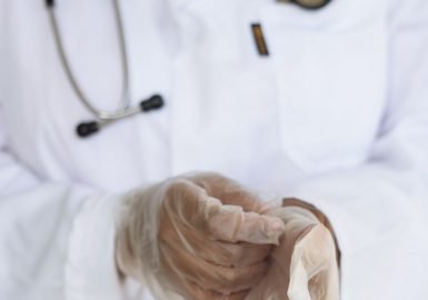 Ex-gestores da Saúde são notificados por irregularidades em contratação de OSS