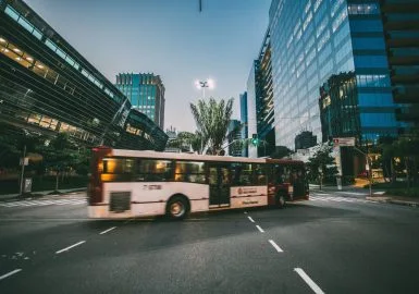 Prefeitura adia abertura da licitação dos terminais de ônibus da capital