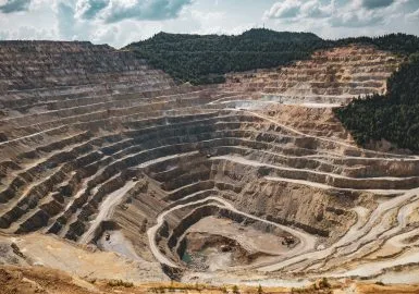 Órgãos responsáveis pela extração de ouro em terras indígenas serão fiscalizados pelo TCU